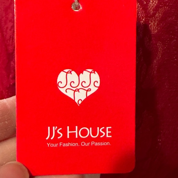 JJ’s House Burgundy NWT Sheath/Column Tea-Length Tulle Cocktail Dress Ruffle Sz4 - Picture 12 of 16